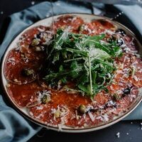 Карпаччо из говядины в Мама Хуана