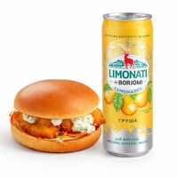 Бургер с рыбой и Borjomi Limonati в Ocean Basket