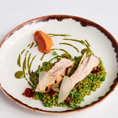 Филе индейки с пастой птитим в Aquamarine по цене 1050 ₽