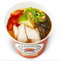Том Ям с курицей в Каратэ Суши