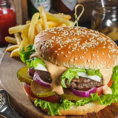 Биф бургер в Maki Family по цене 299