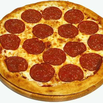 Пицца Салями в Добрая кухня по цене 699 ₽