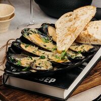 Мидии в сливочном соусев Hookah time