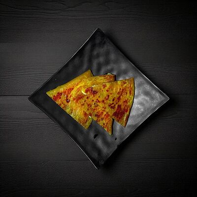 Китайская лепешка c сыром в Hungry Dragon по цене 320 ₽