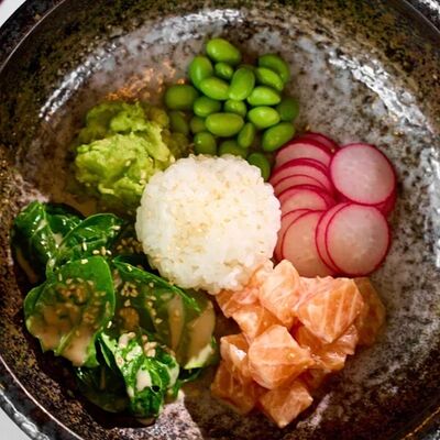 Поке с лососем в Китайская грамота по цене 1500 ₽