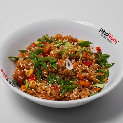 Жареный рис по-сычуаньски в PhoYum по цене 444 ₽