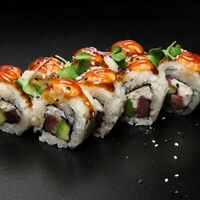 Спайси с тунцом в Fin sushi