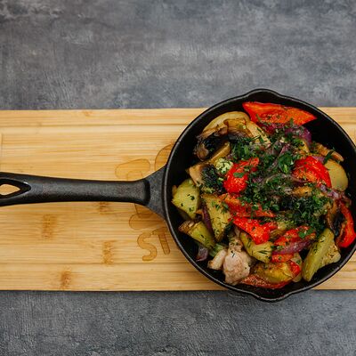 Жаркое с говядиной в Грин бар по цене 550 ₽