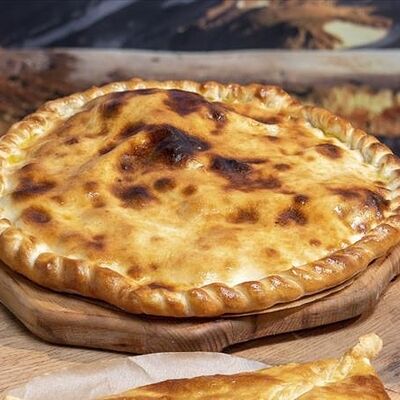 Пирог с фермерским цыпленком в Хочу Пури по цене 595 ₽