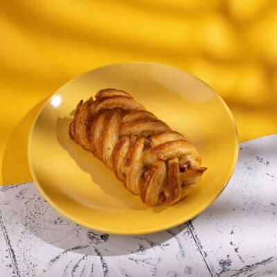 Слойка Кленовый пекан в Пекарня Буханка по цене 225 ₽