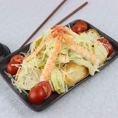 Цезарь с креветками в SUSHIGO по цене 649 ₽