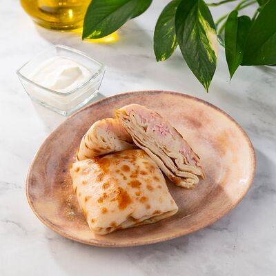 Блины с ветчиной и сыром (6 шт.) в Петрушка по цене 648 ₽