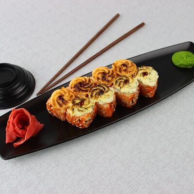 Запеченный Фифти-Фифти в SUSHI XL по цене 599 ₽