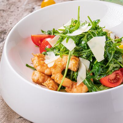 Салат с руколой и креветкамив К43 по цене 845 ₽