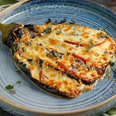 Веер из баклажанов в Баклажан в ТЦ 