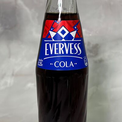 Кола Evervess 250 мл в Si-Jo по цене 350 ₽