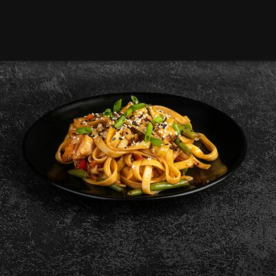 Wok со свининой в Суши Эра по цене 539 ₽