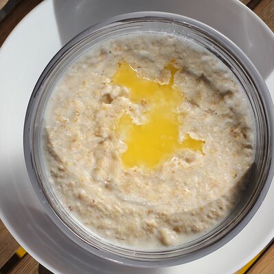 Овсянная каша в Чебуреки решают! по цене 200 ₽