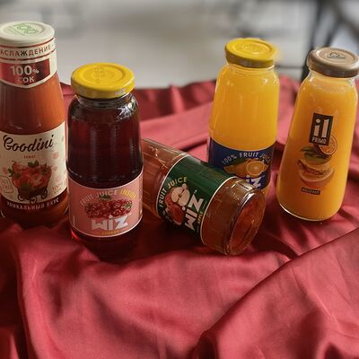 Соки в ассортименте Wiz в Вино и еда по цене 290 ₽