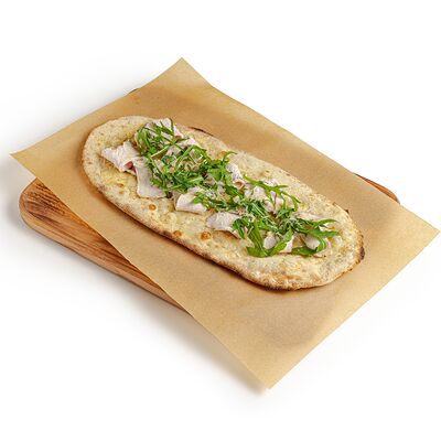 Фокачча с сыром и индейкойв Магадан по цене 490 ₽