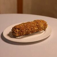 Трубочка с грецким орехом в Опера