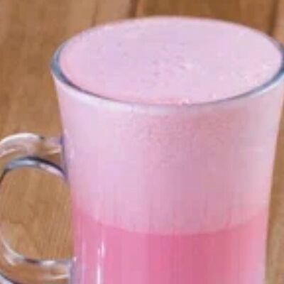 Клубничный коктейль в The Best Burger по цене 270 ₽