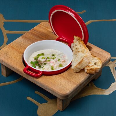 Креветки в соусе горгонзола в Dolce Vita по цене 580 ₽