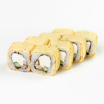 Ролл с омлетом и угрем в Sushi & Pizza Момент по цене 650 ₽