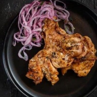 Шашлык из куриного бедра в Красножар по цене 700 ₽