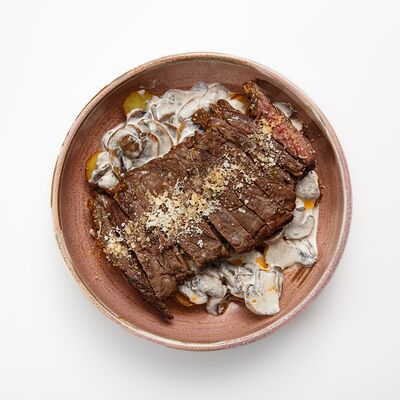 Стейк Мясника с картофелем и грибным соусом в White Fox Cafe по цене 1195 ₽