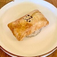 Самса с курицей и зеленью в Дюшес