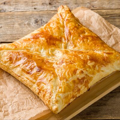 Хачапури пеновани в Духанъ Алаверды по цене 420 ₽