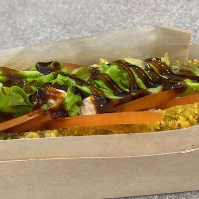 Суши-дог с курицей и терияки в Sushi vrn по цене 650 ₽