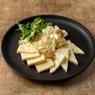 Домашние сыры в Егерь по цене 980 ₽