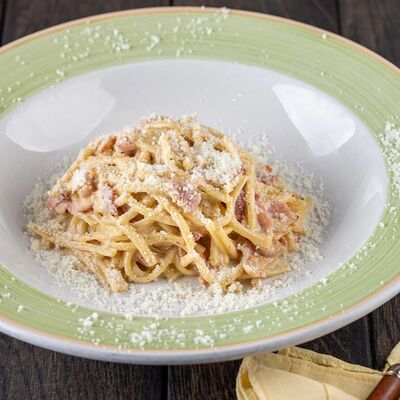 Паста карбонарав Lariote по цене 890 ₽