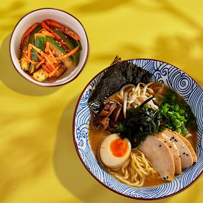 Сет 1 в ASIATIQ Ramen-Bar по цене 540 ₽