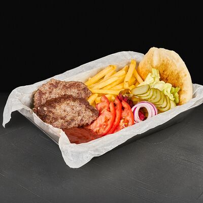 Шварма на тарелке Котлета в Элан Бургерс по цене 679 ₽