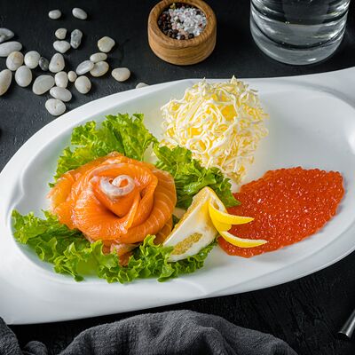 Икра красная в Ресторан Воробьёвы Горы PREMIUM по цене 1357 ₽