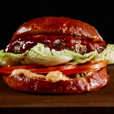 Бургер в Heimbrauer по цене 500 ₽