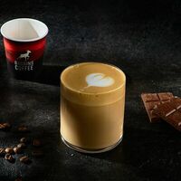 Флэт уайт в Baggins Coffee