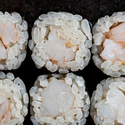 Ролл маки креветка в Джонга по цене 230 ₽