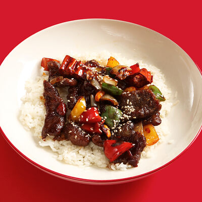 Говядина по-сычуаньски в ЧИХО по цене 710 ₽