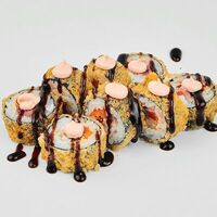 Тунец темпура ролл в Underground Sushi City