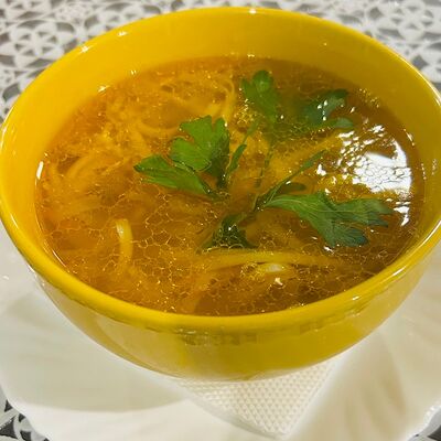 Суп куриный в Горячо и вкусно по цене 370 ₽