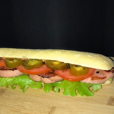 Острый панини в HotDogger на Белорусской по цене 320 ₽