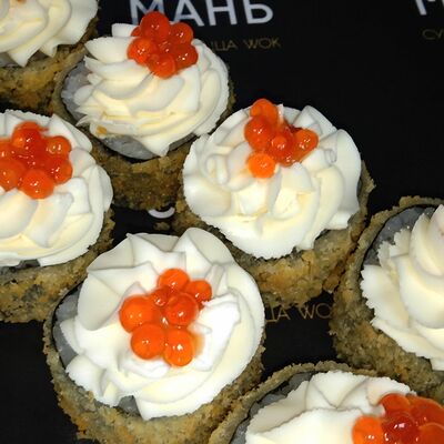 Царский ролл в Суши Мань по цене 450 ₽