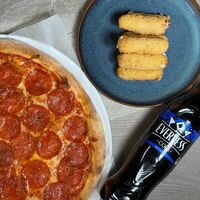 Комбо Пицца Цоколь, сырные палочки, Evervess колав Кафе Цоколь