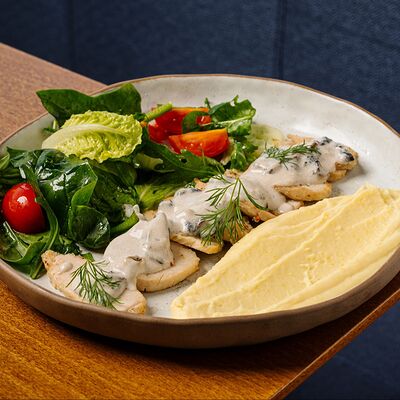 Куриная грудка Sous VIde в Кристалл по цене 660 ₽