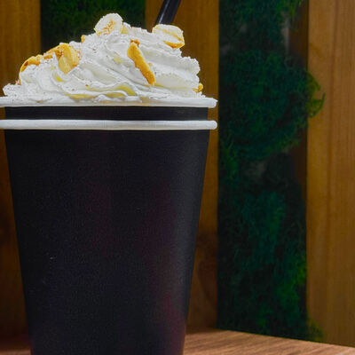 Милкшейк Сникерсв Кофейня Barista по цене 299 ₽