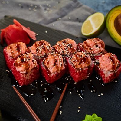 Запеченный с креветкой в Тайфун по цене 329